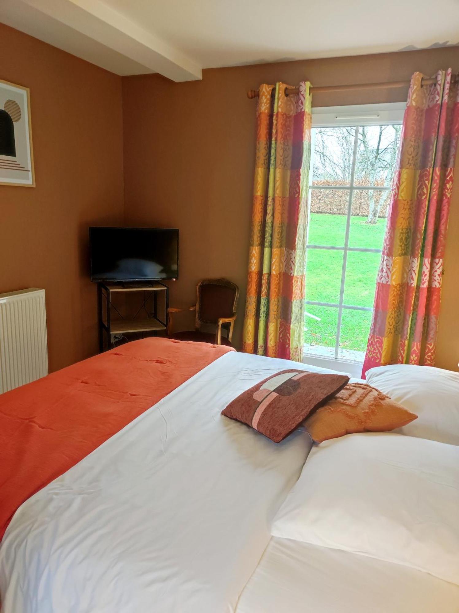 Bed and Breakfast La Minoterie Tessy-sur-Vire Pokoj fotografie